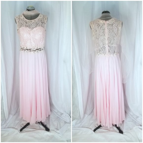 Brand unknown, 6/8, soft pink, comes with scarf. - Picture 1 of 6